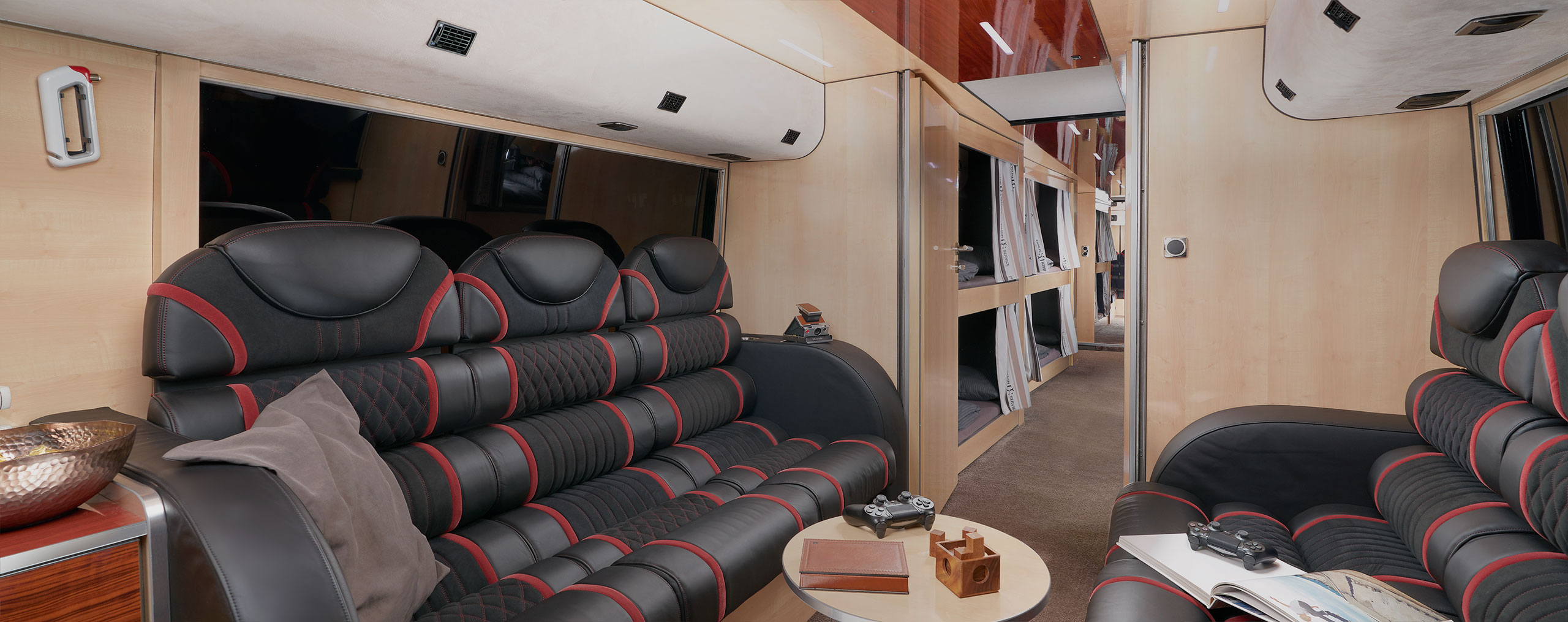 DD45LE Double Decker – Lounge